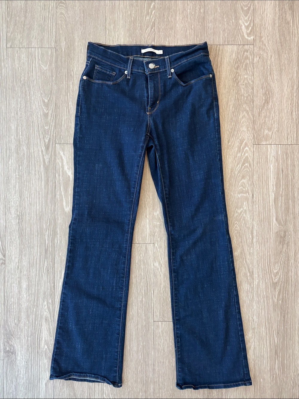 Levi’s Classic Bootcut Dark Wash 890879